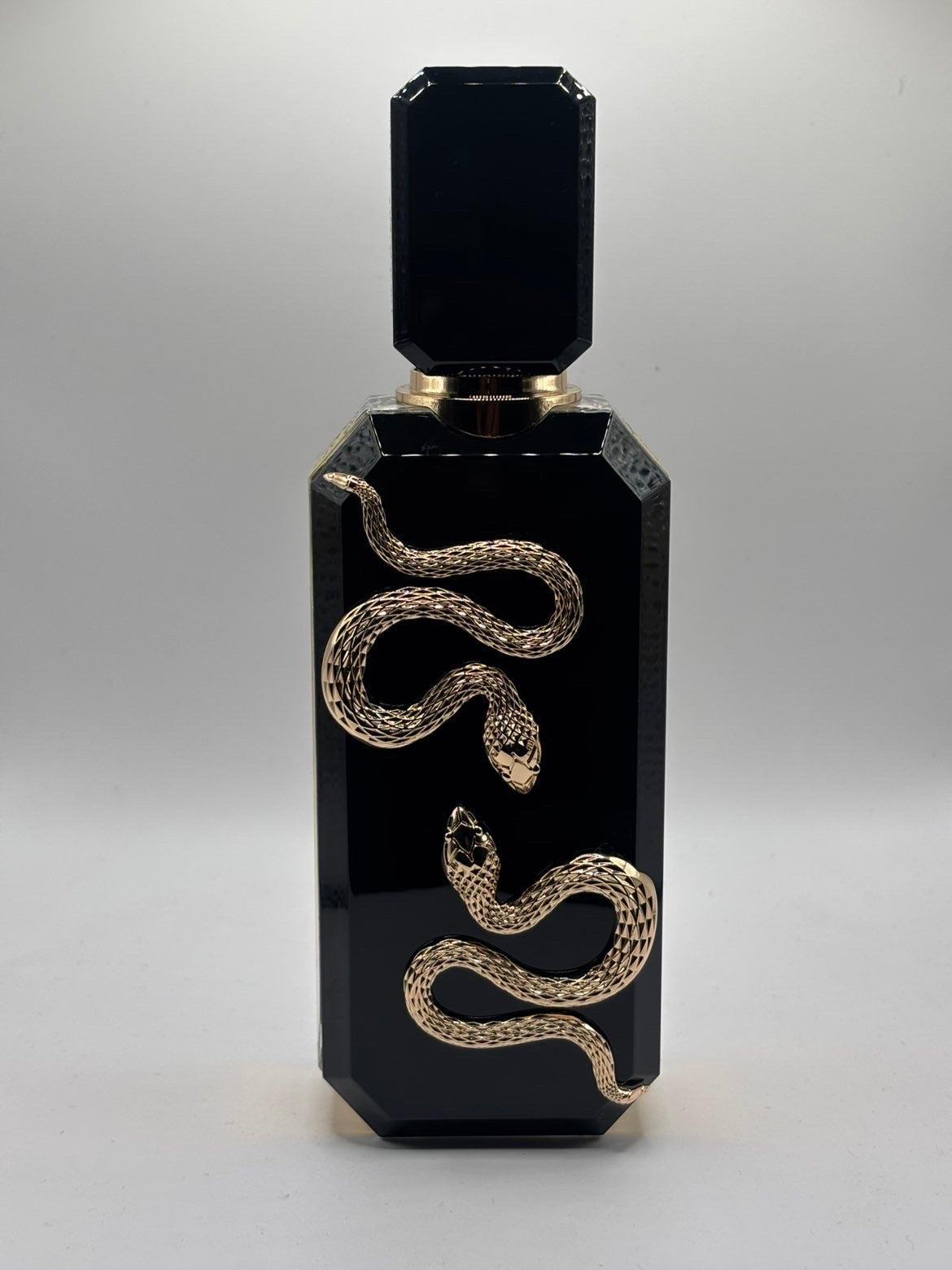 Veneno - French Avenue